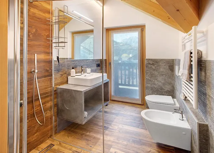 Olympic 12 Apartment *